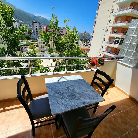 Shell Apartment *