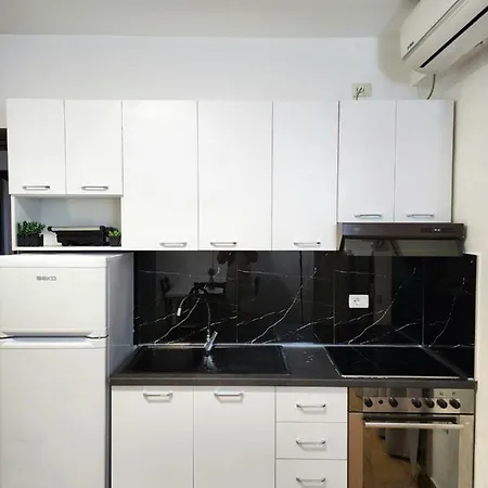 Shell Apartment